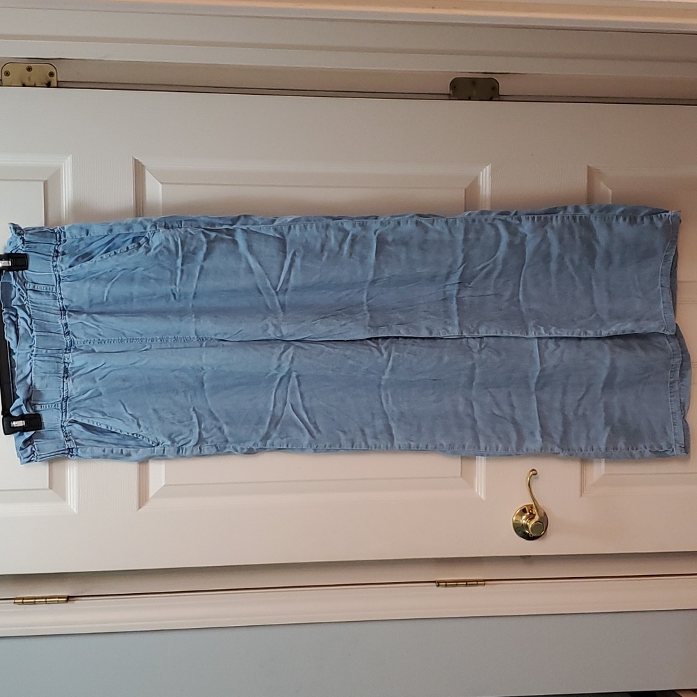 Light denim wide leg pants